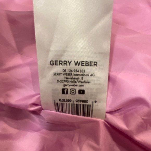 Gerry Weber Vest Size 8 Lavender Quilted Full Zip - Picture 12 of 14